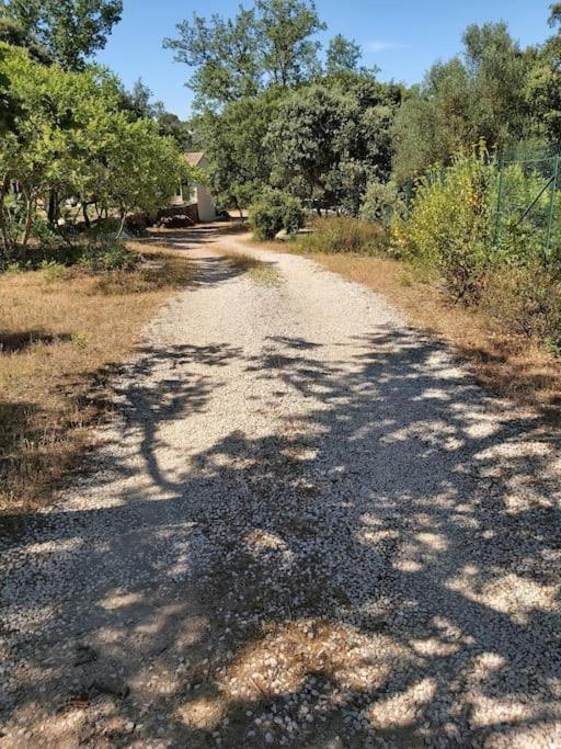 Un Ecrin De Verdure Et Plus.. Besse-sur-Issole Eksteriør billede